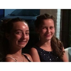 Meet your Posher, Mia